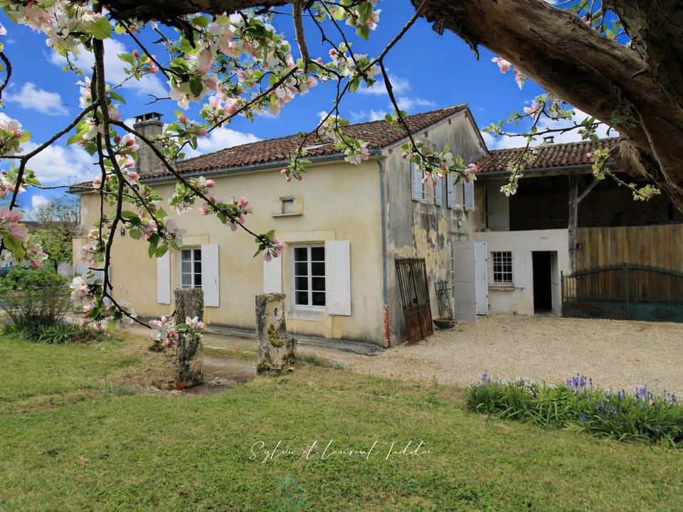 Casa de campo en Barbezieux-Saint-Hilaire, Charente - foto 2