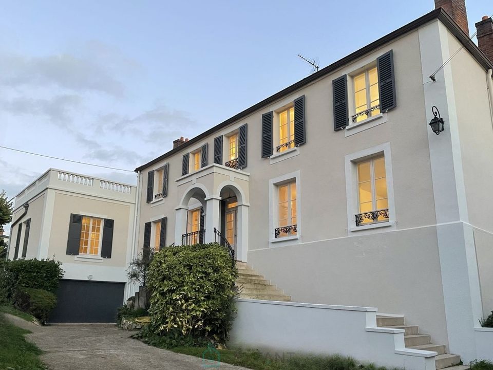 Villa en Mennecy, Essonne - foto 1
