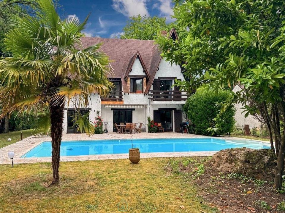 Villa in Saint-Sauveur-sur-Ecole, Seine-et-Marne - foto 3