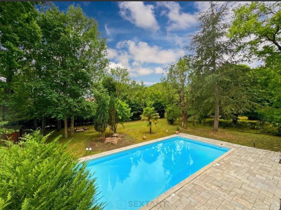 Villa in Saint-Sauveur-sur-Ecole, Seine-et-Marne - foto 4