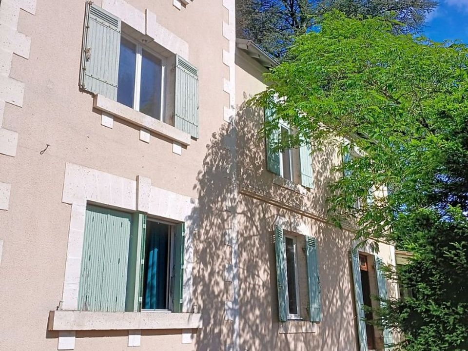Villa i Riberac, Dordogne - bilde 1