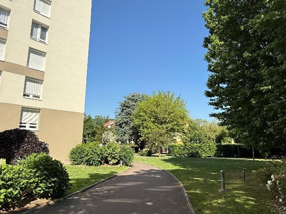 Lejlighed i Deville-les-Rouen, Seine-Maritime - foto 2