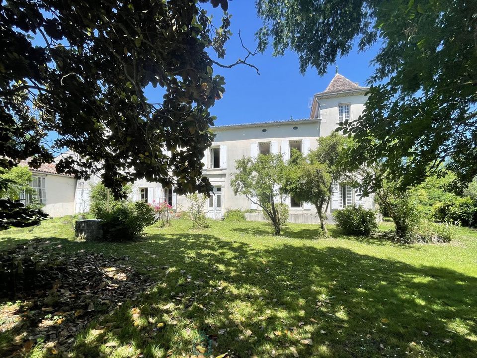 Villa en Barbezieux-Saint-Hilaire, Charente - foto 4