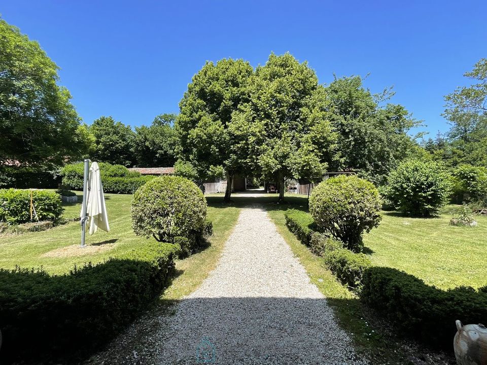 Villa en Barbezieux-Saint-Hilaire, Charente - foto 5