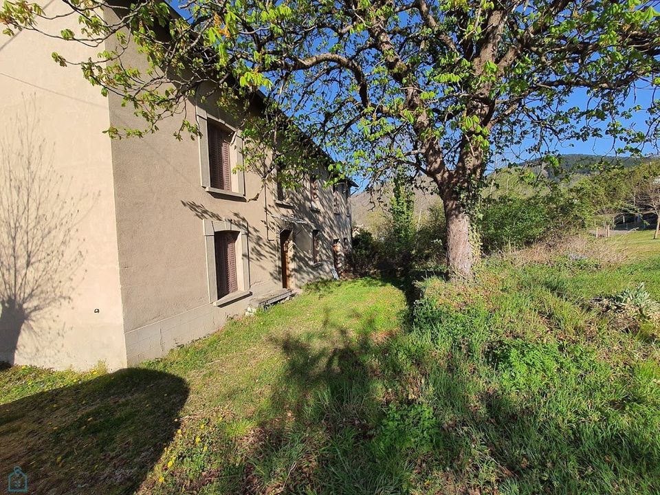 Rækkehus i Thiers, Puy-de-Dome - foto 2