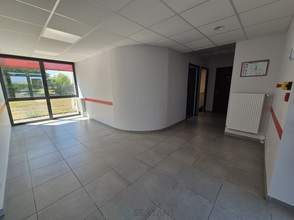 Propiedad comercial en Montrichard, Loir-et-Cher - foto 5
