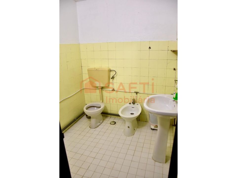 Garaż: Maxial e Monte Redondo, Lisbon – zdjęcie 5