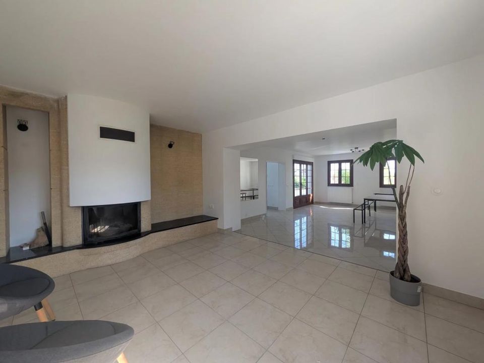 Villa i Les Clayes-Sous-Bois, Yvelines - foto 5