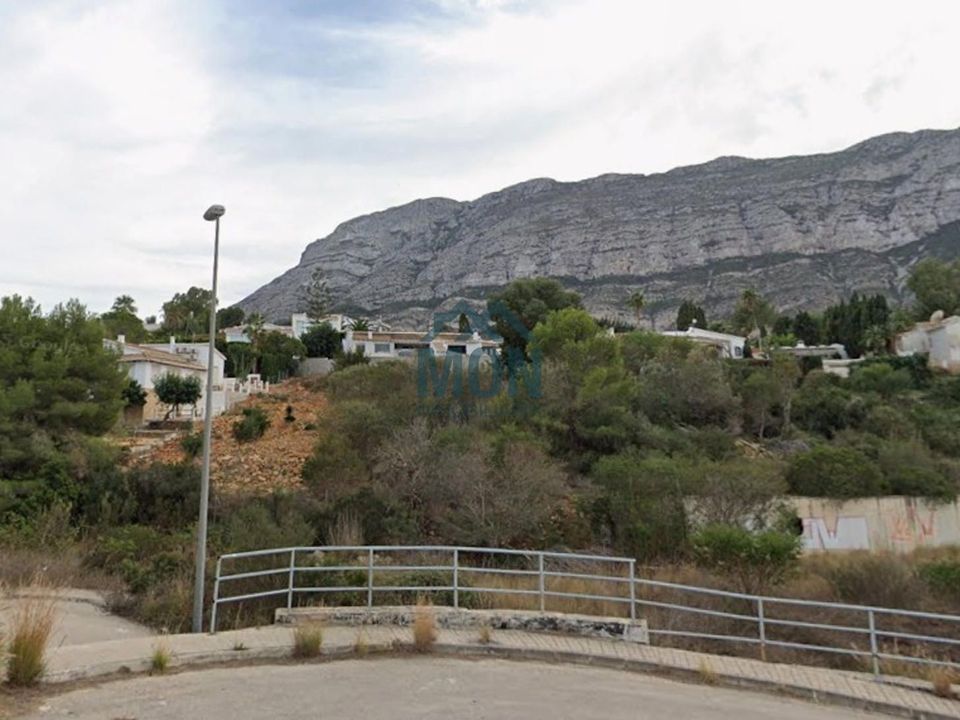 Helårsgrund i Denia, Alicante - foto 1