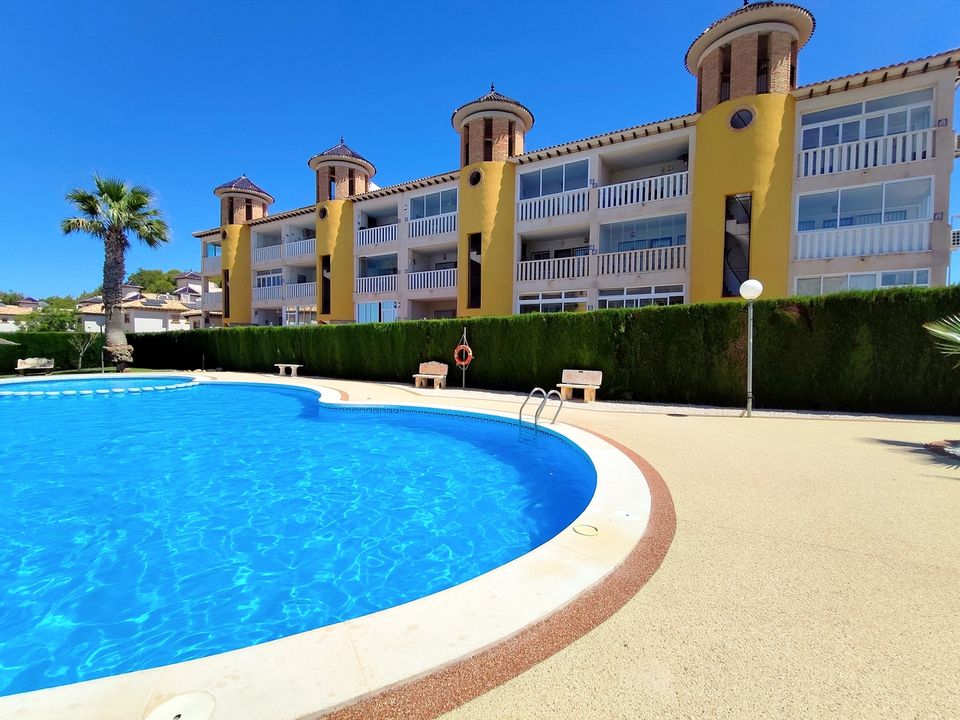 Lejlighed i Villamartin, Alicante - foto 1