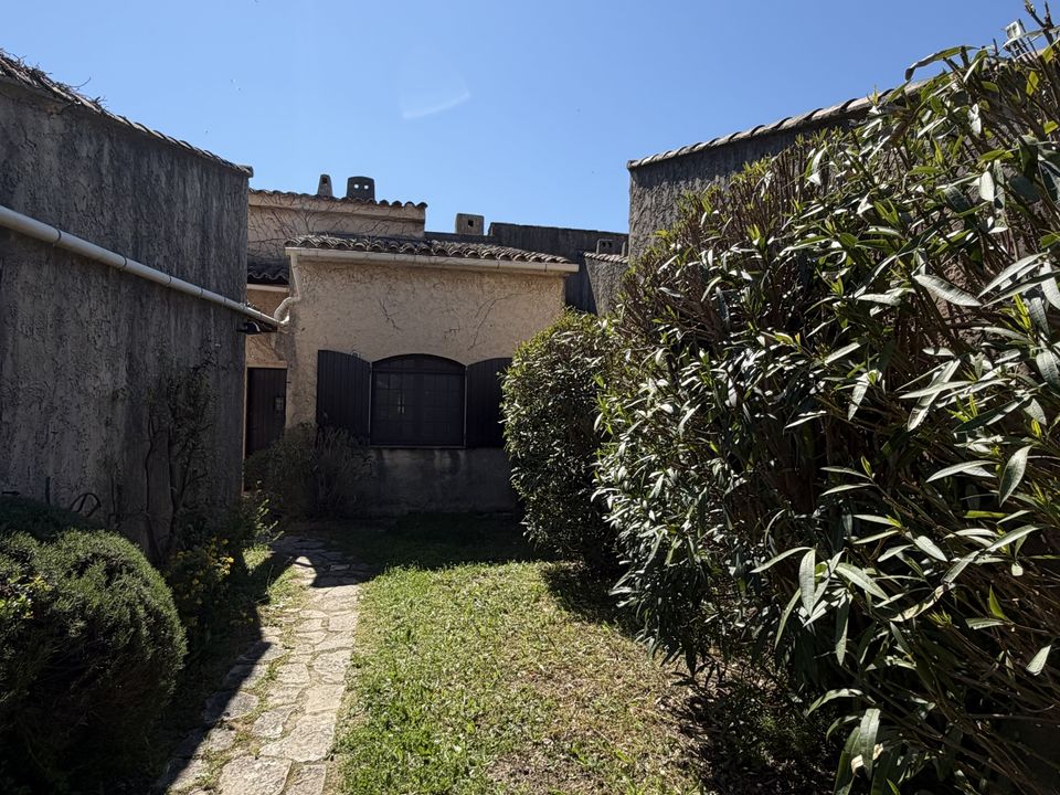 Villa a Mandelieu-la-Napoule, Alpes-Maritimes - foto 2