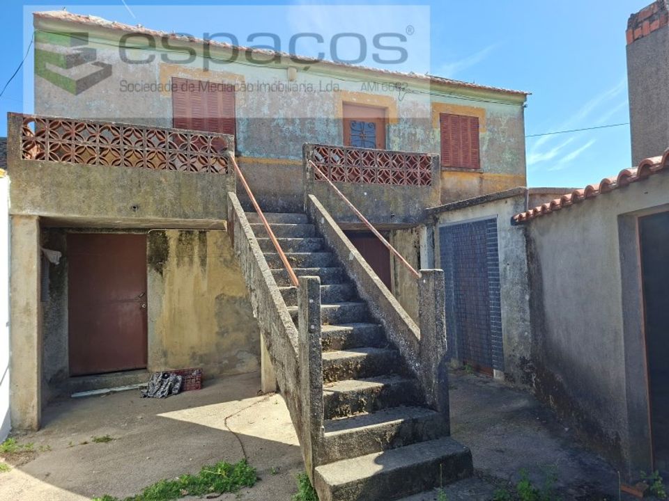 Villa i Vale de Prazeres e Mata da Rainha, Castelo Branco - foto 1