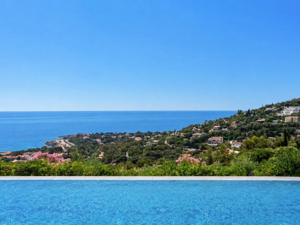Villa i Les Issambres, Var - foto 4