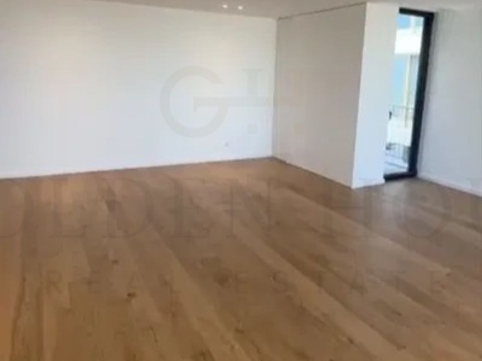 Apartamento en Vila Nova de Gaia, Porto - foto 1