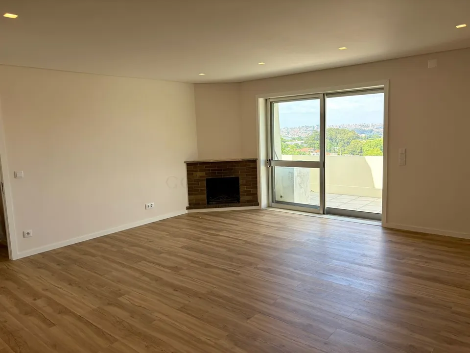 Apartamento en Vila Nova de Gaia, Porto - foto 1
