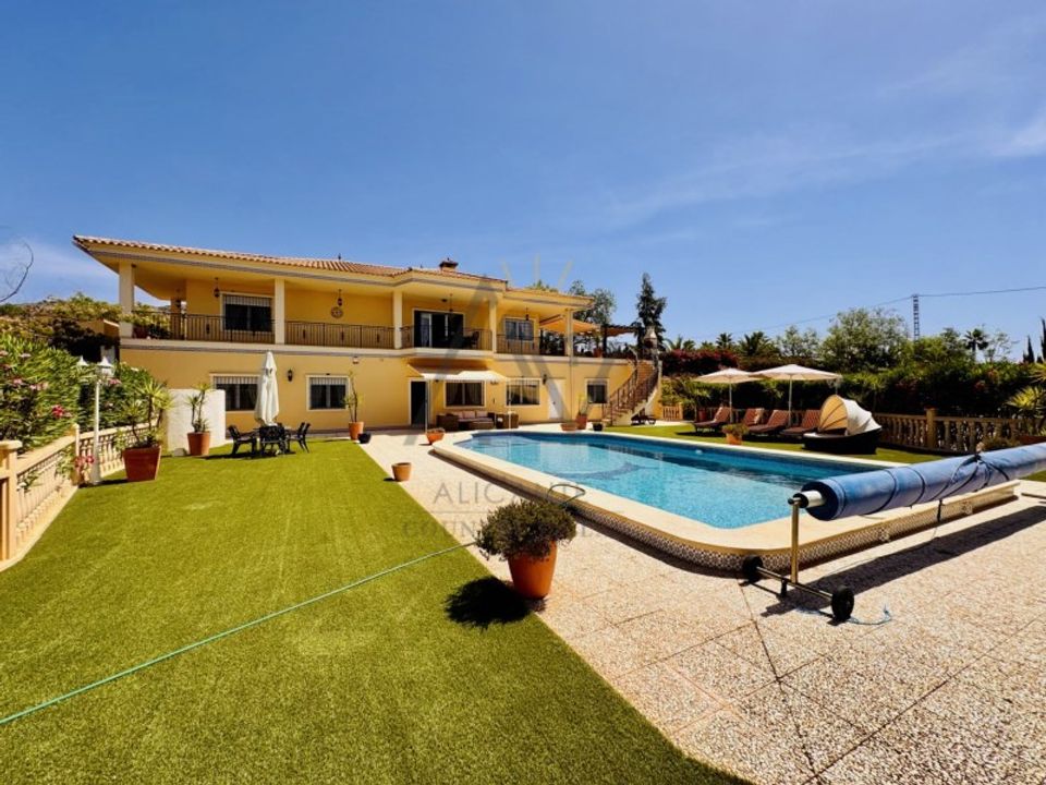 Villa - Elche, Alicante - photo 2