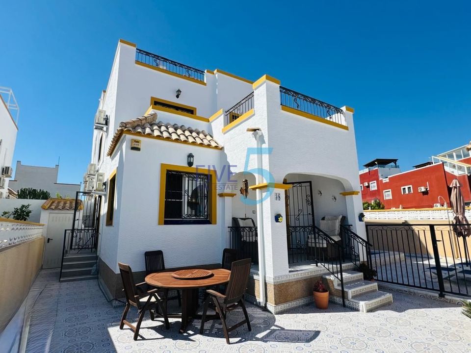 Villa i Los Altos, Alicante - foto 1