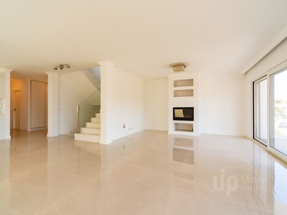 Villa in Alcabideche, Lisbon - photo 3
