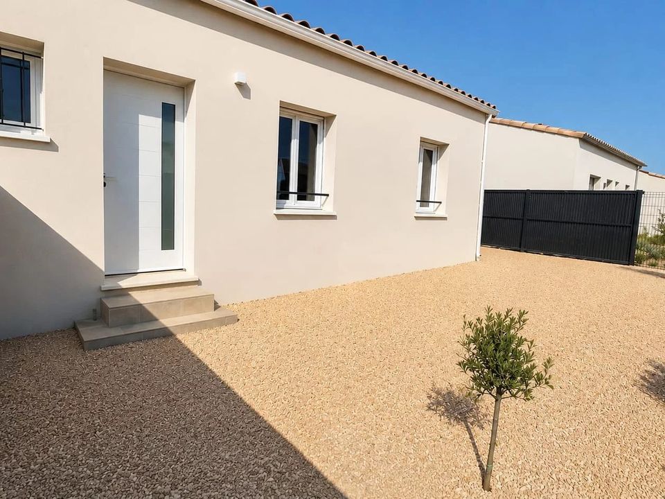 Villa in Ginestas, Aude - photo 2