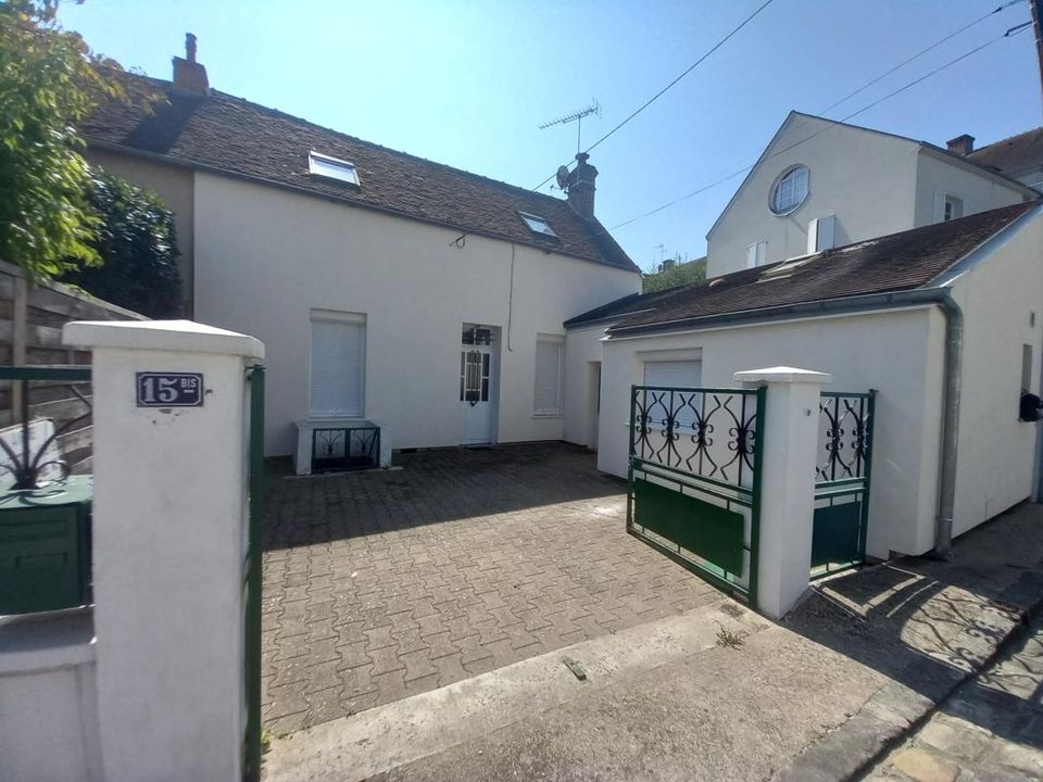 Willa: Montargis, Loiret – zdjęcie 1