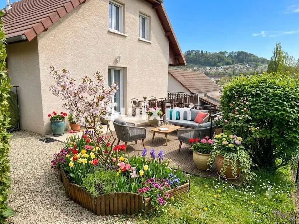 Villa en Montmorot, Jura - foto 2