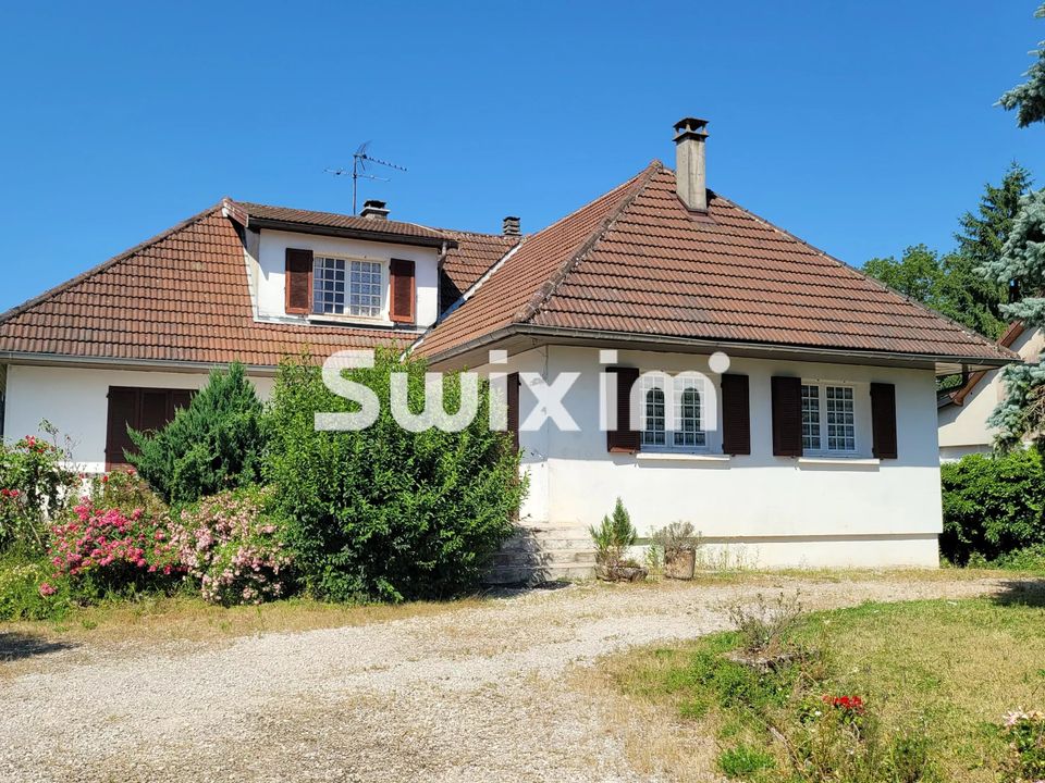 Villa i Lons-le-Saunier, Jura - foto 1