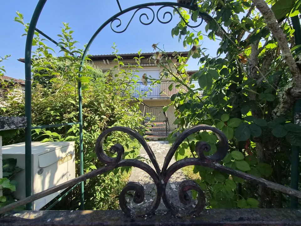 Villa i Auch, Gers - bilde 1