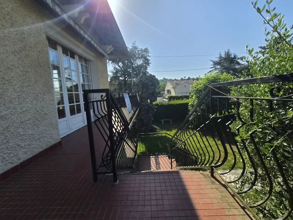 Villa i Auch, Gers - bilde 2