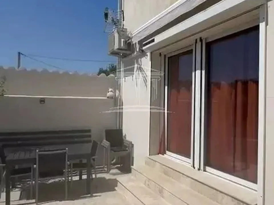 Villa en Sorgues, Vaucluse - foto 1