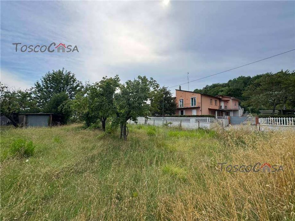 Terra em Fucecchio, Florence - foto 1