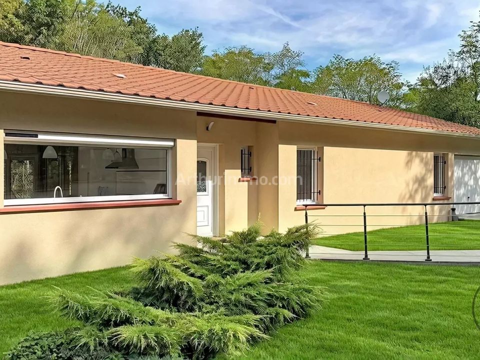 Villa in La Roche-Chalais, Dordogne - foto 1