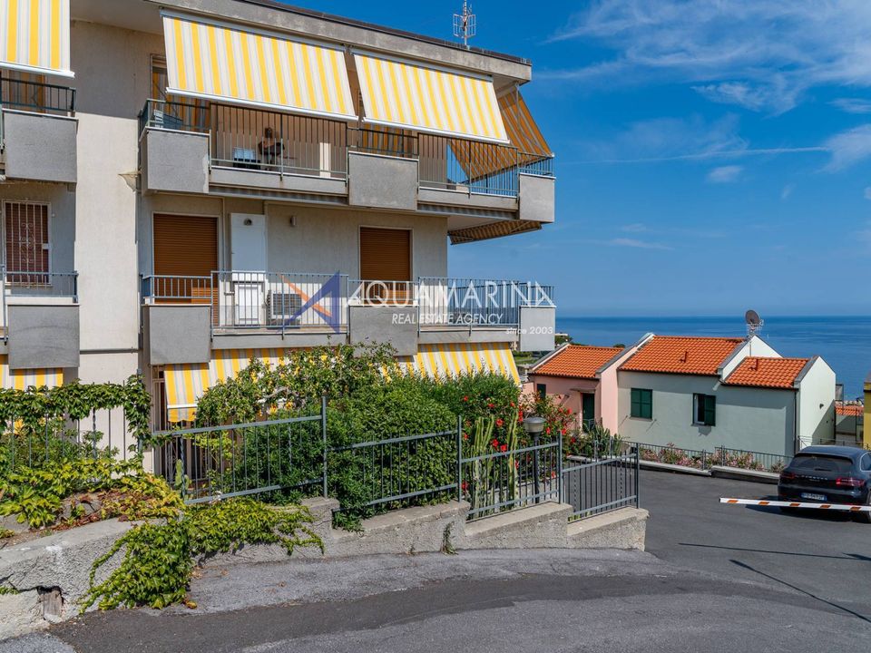 Lejlighed i Santo Stefano Al Mare, Imperia - foto 1