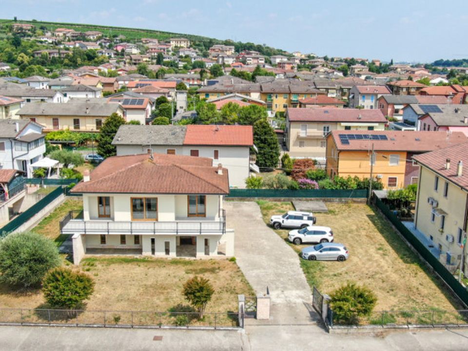 Villa en Colognola ai Colli, Verona - foto 1