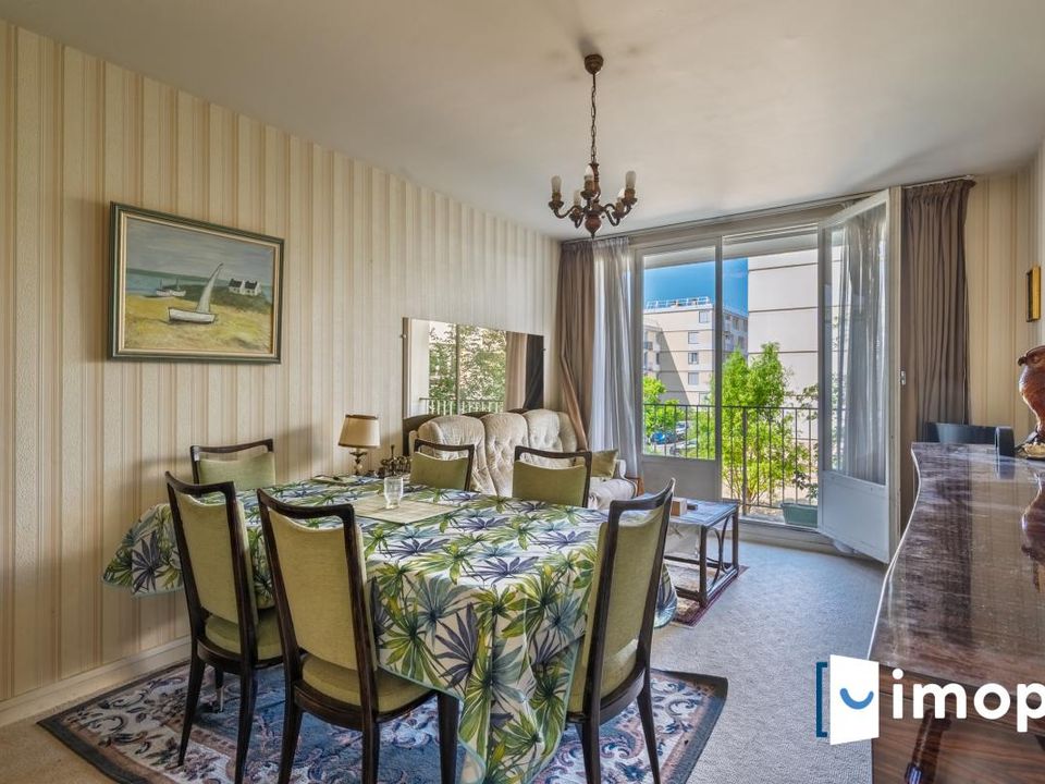 Lejlighed i Le Plessis-Robinson, Hauts-de-Seine - foto 1