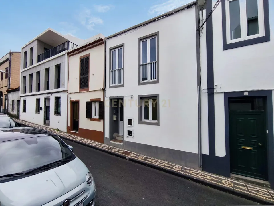 Villa i Ponta Delgada, Sao Miguel - foto 1