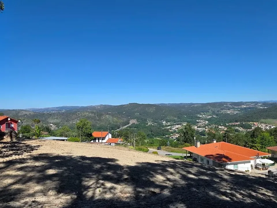 Helårsgrund i Guimaraes, Braga - foto 3