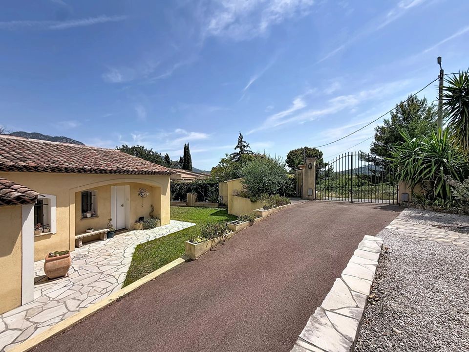 Villa i Saint-Martin-du-Var, Alpes-Maritimes - bilde 5