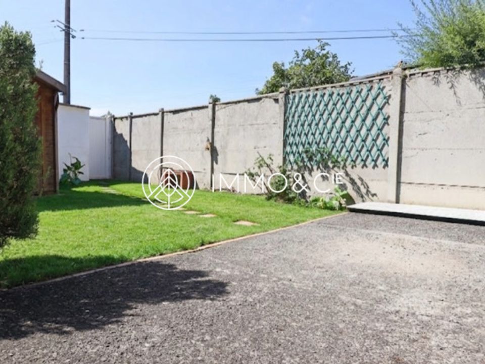 Villa i Lomme, Nord - foto 1