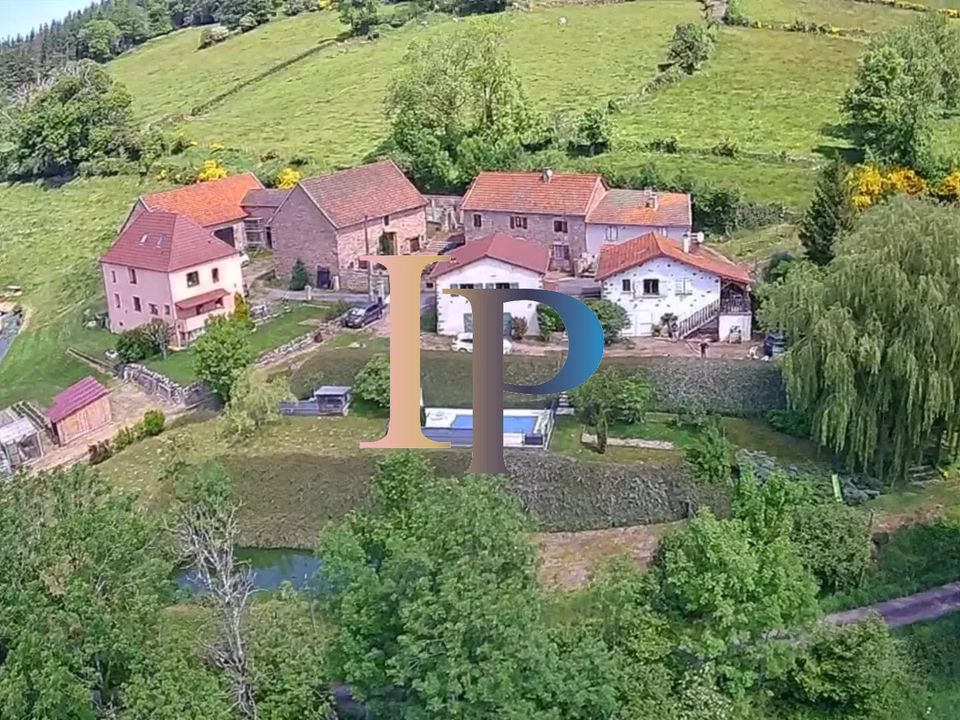 Villa in Mussy-sous-Dun, Saone-et-Loire - foto 1