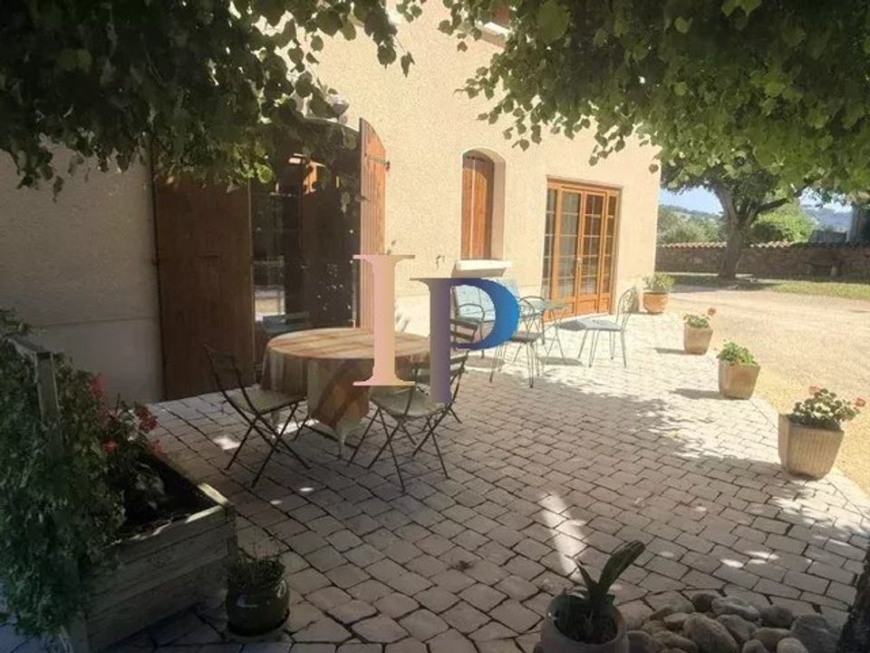 Villa i Charlieu, Loire - bilde 1