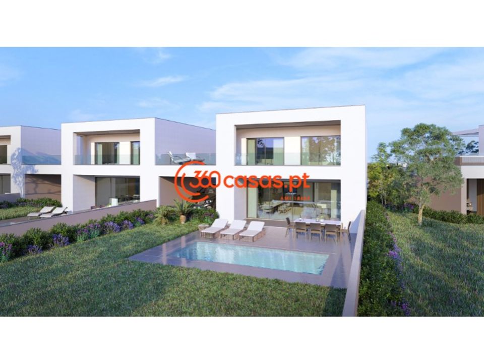 Villa i Quarteira, Faro - foto 1
