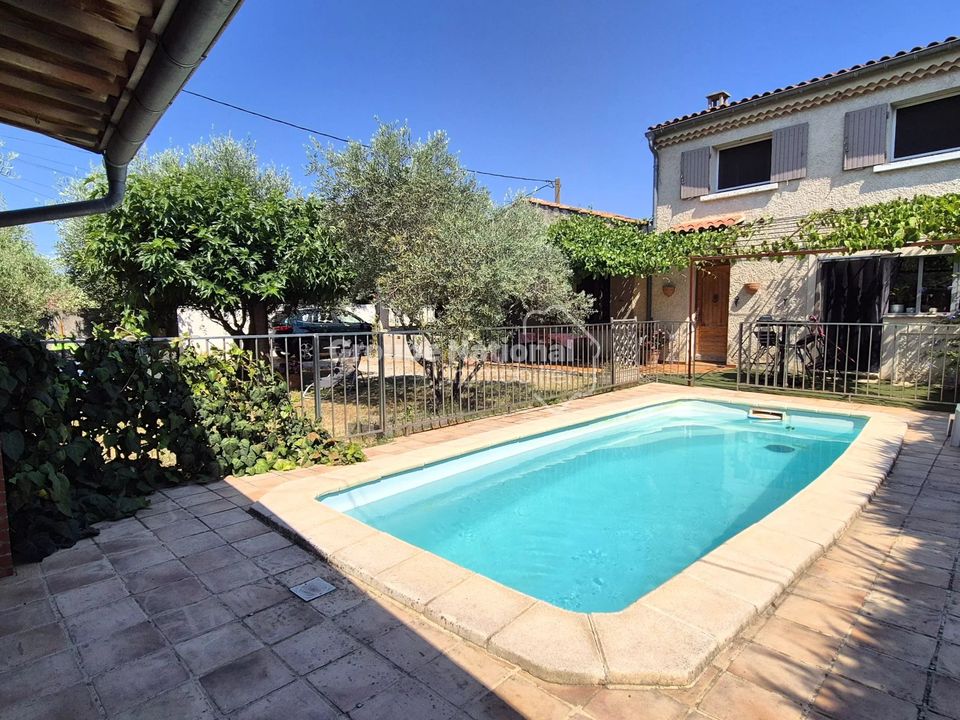 Villa en Sorgues, Vaucluse - foto 2