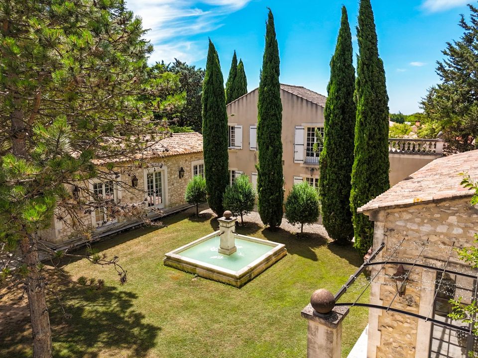 Villa i Eygalières, Bouches-du-Rhone - bilde 1