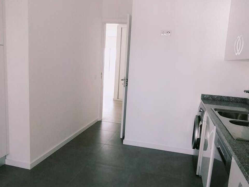 Apartment in Loule, Faro - photo 2