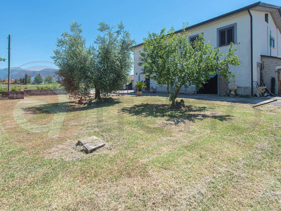 Villa in Pontecorvo, Frosinone - foto 4