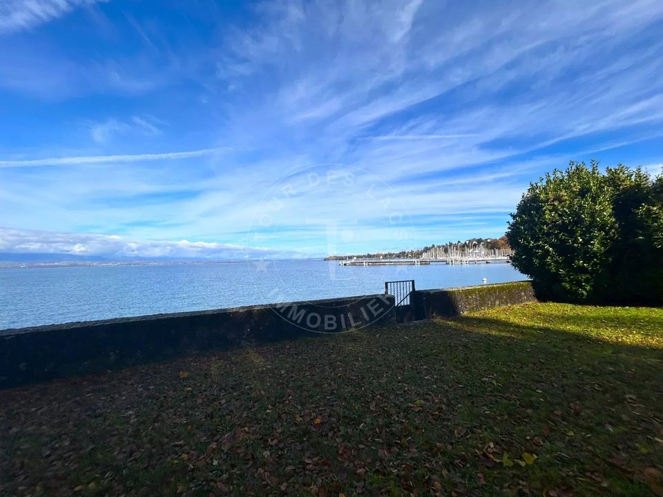 Helårsgrund i Thonon-les-Bains, Haute-Savoie - foto 3