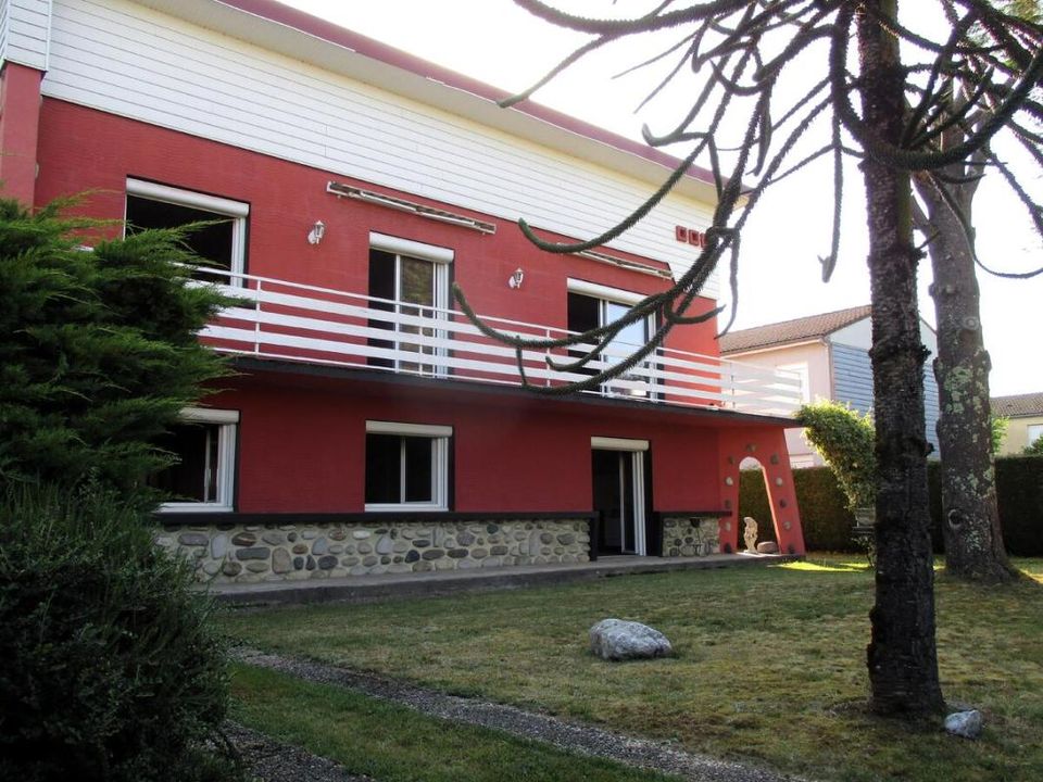 Villa en Capvern, Hautes-Pyrenees - foto 1