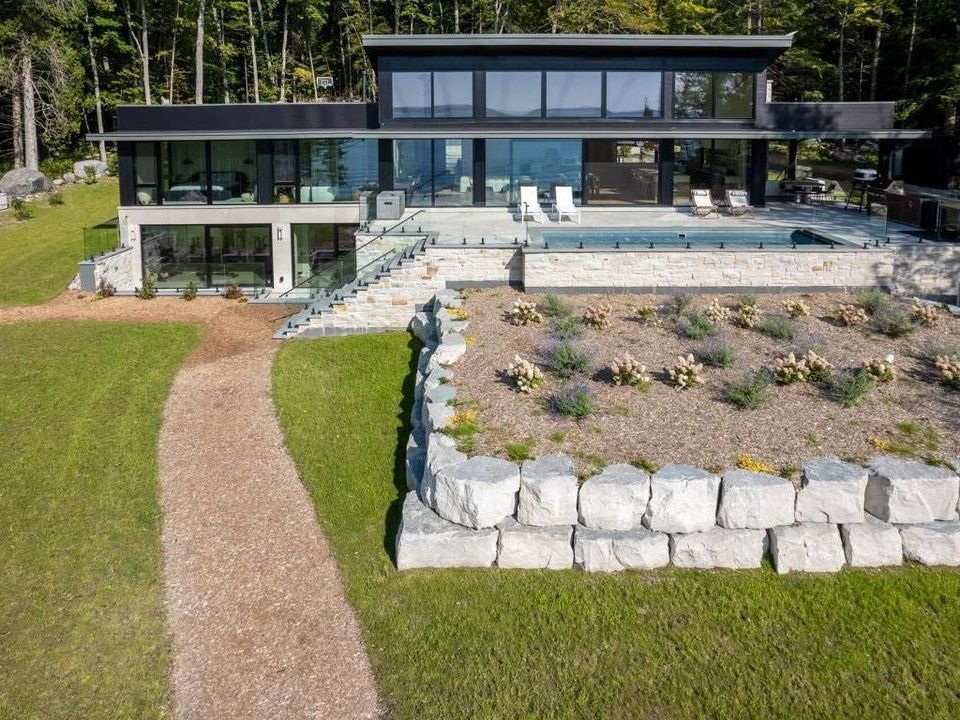 Villa in Vienne, Isere - photo 1