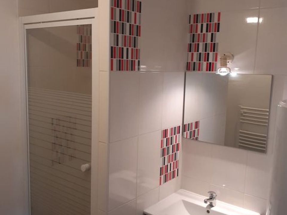 Apartment in Lisieux, Calvados - photo 5
