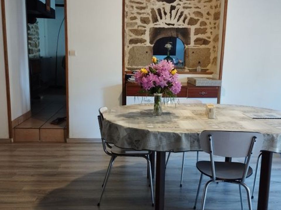 Villa in Villaines-la-Juhel, Mayenne - photo 3